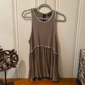 Olive Top